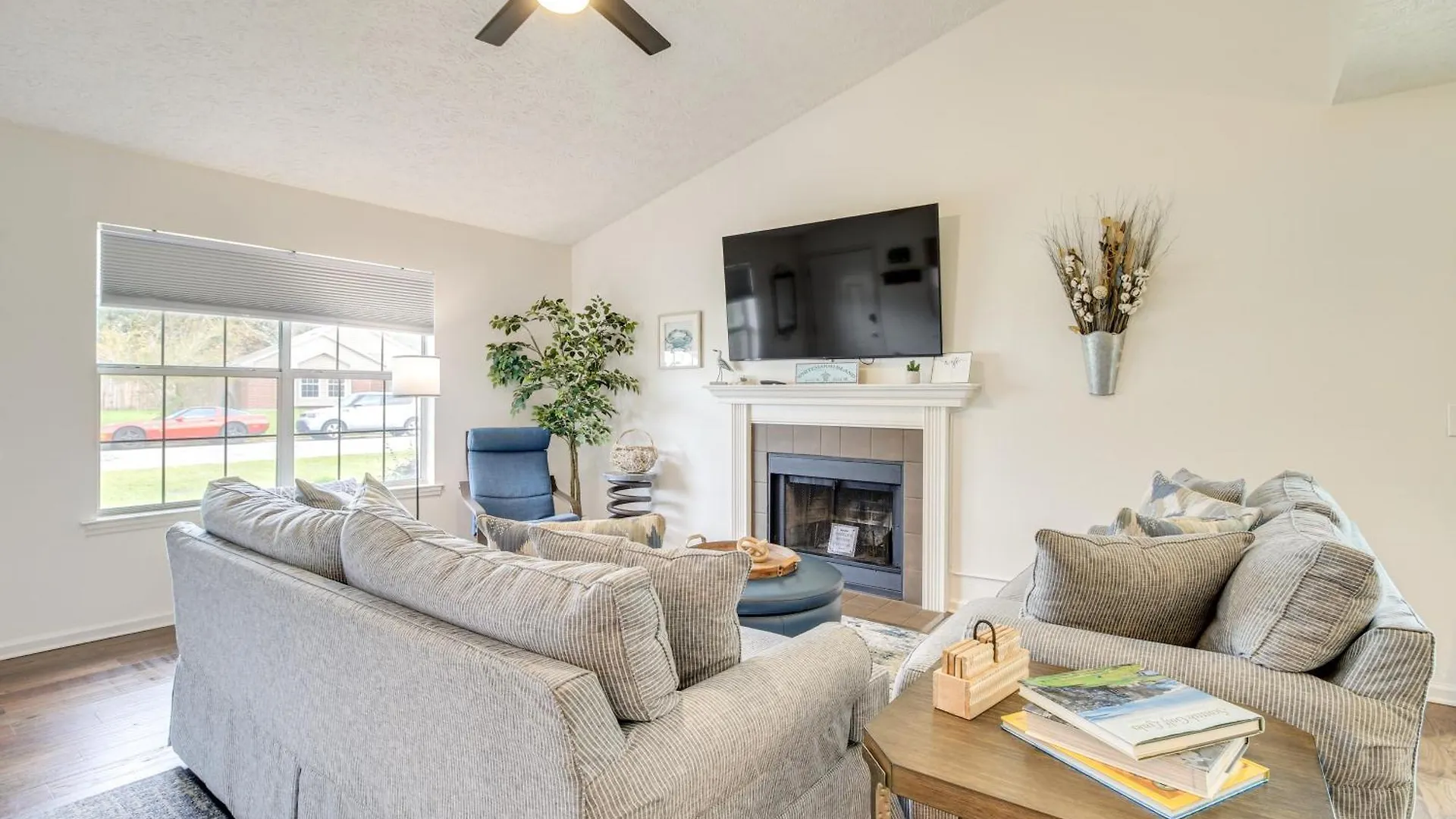Near Dtwn And With Game Room! Holiday home *
