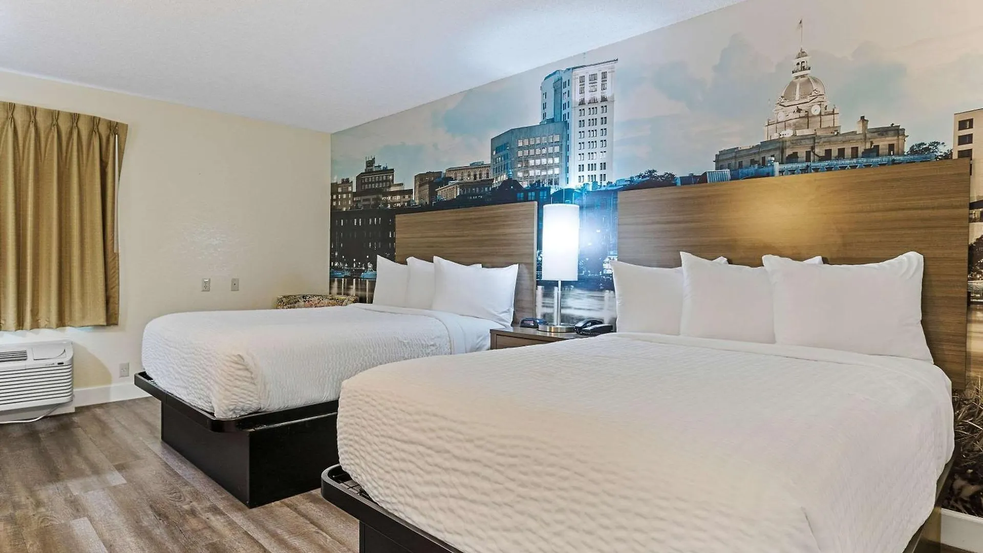 Hotel Clarion Pointe Gateway I-95 3*