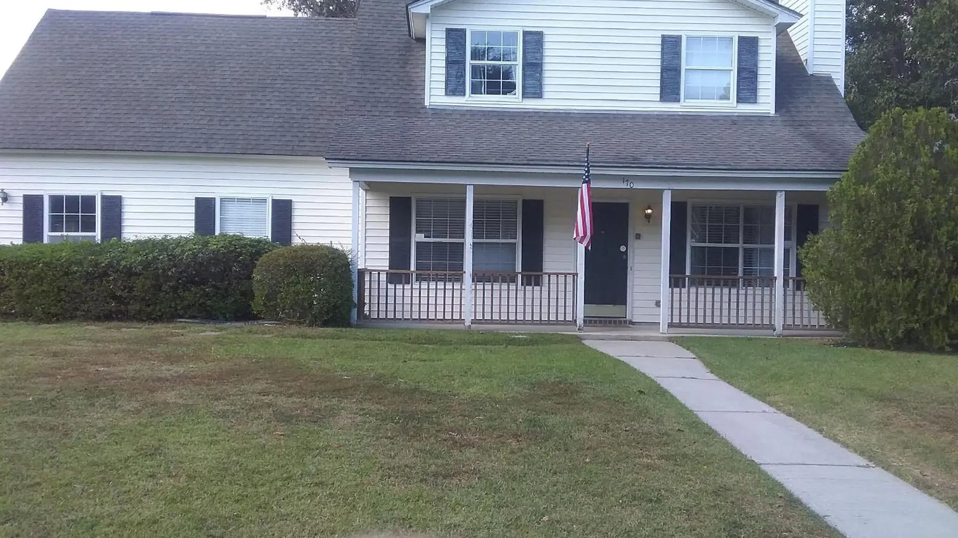 Fenced Yard Family Friendly Laurelwood Holiday home