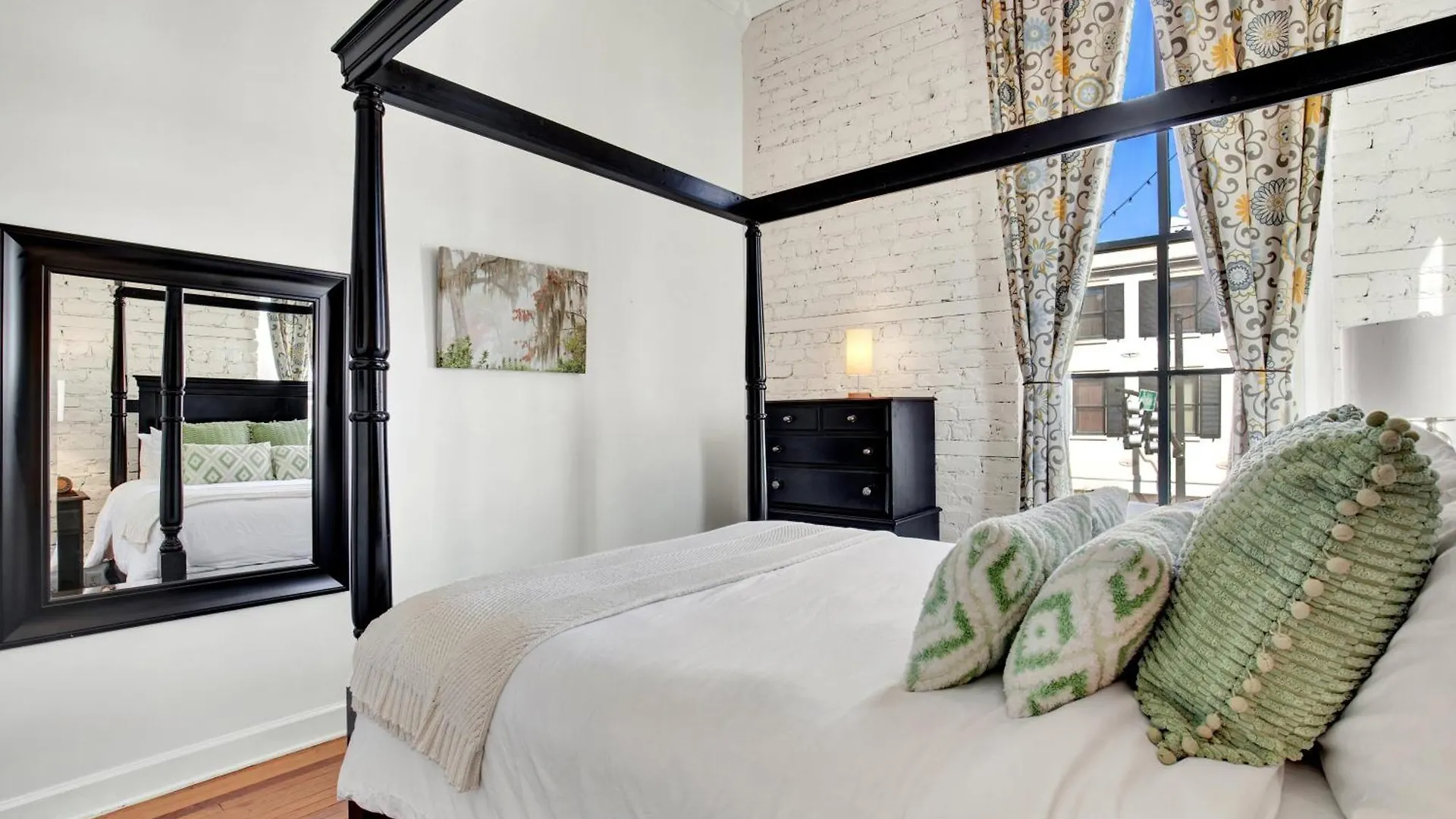 Broughton Retreat Apartment *