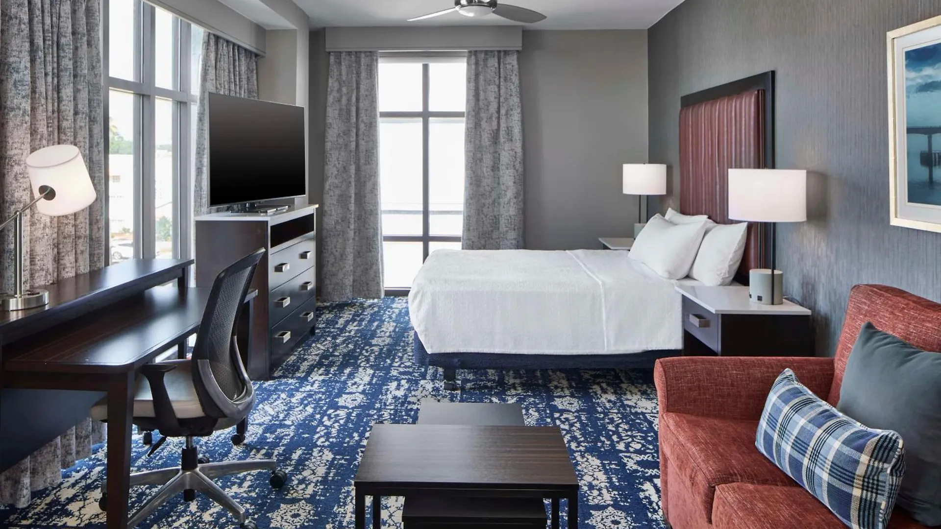 Homewood Historic District/riverfront 3* Savannah
