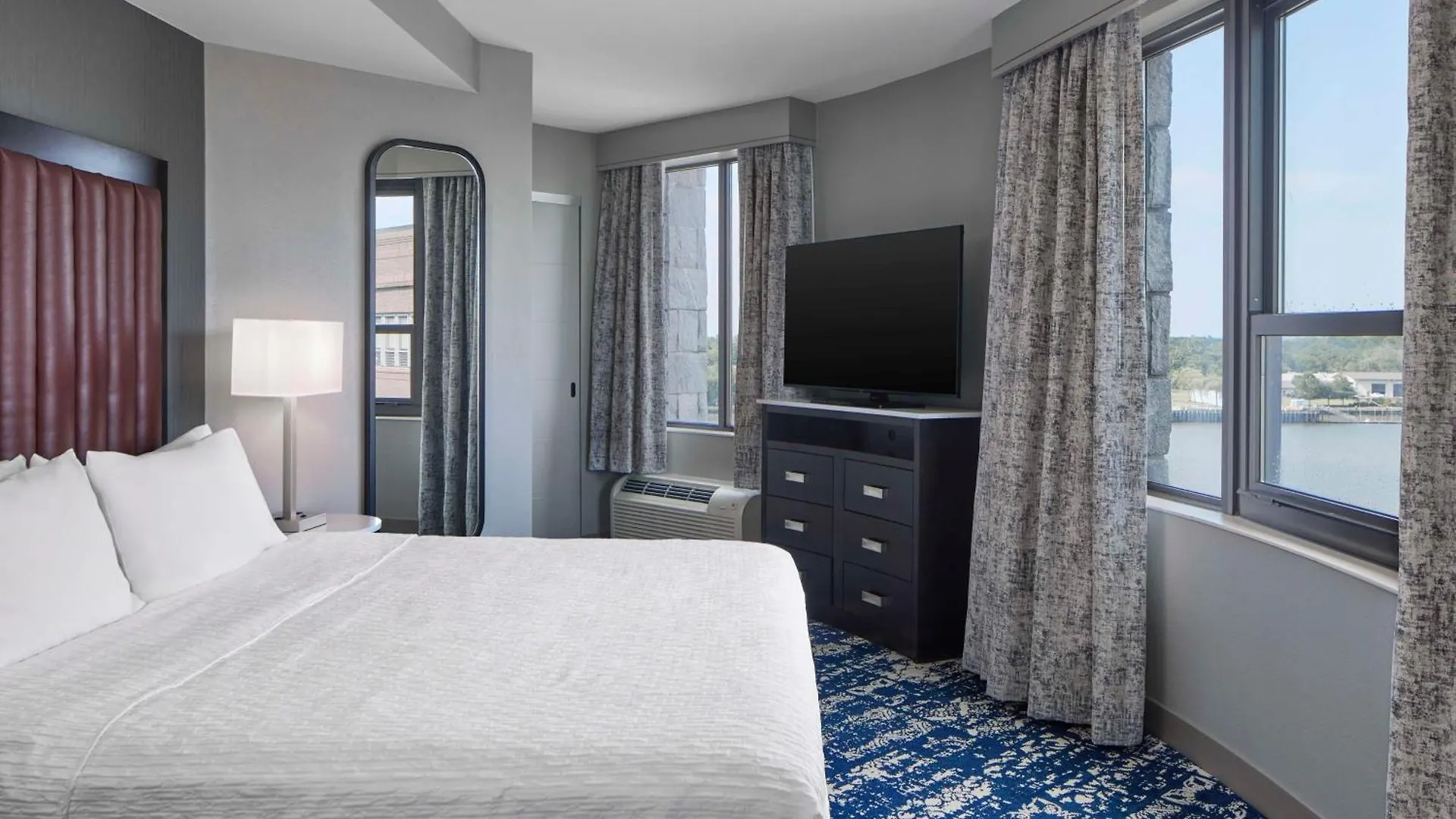 Homewood Historic District/riverfront Hotel 3*