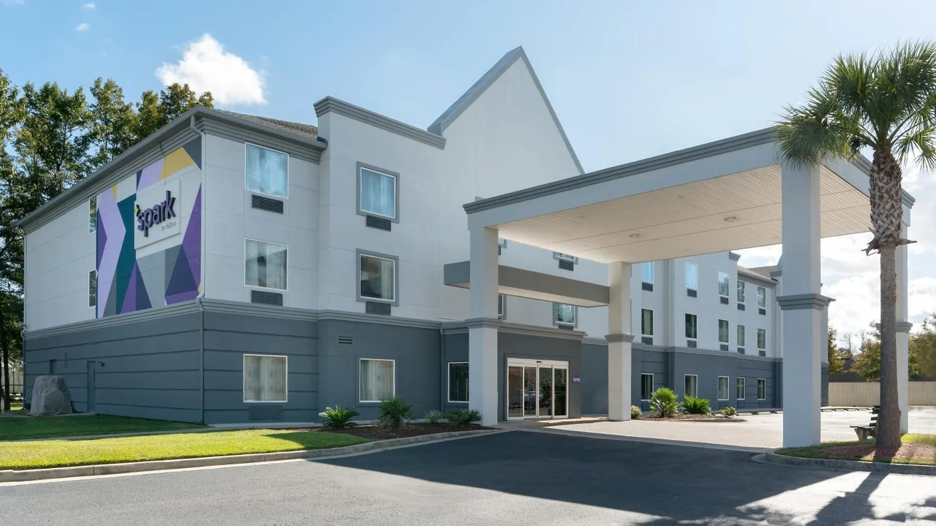 Spark By Hilton South I-95 Hotel 2*