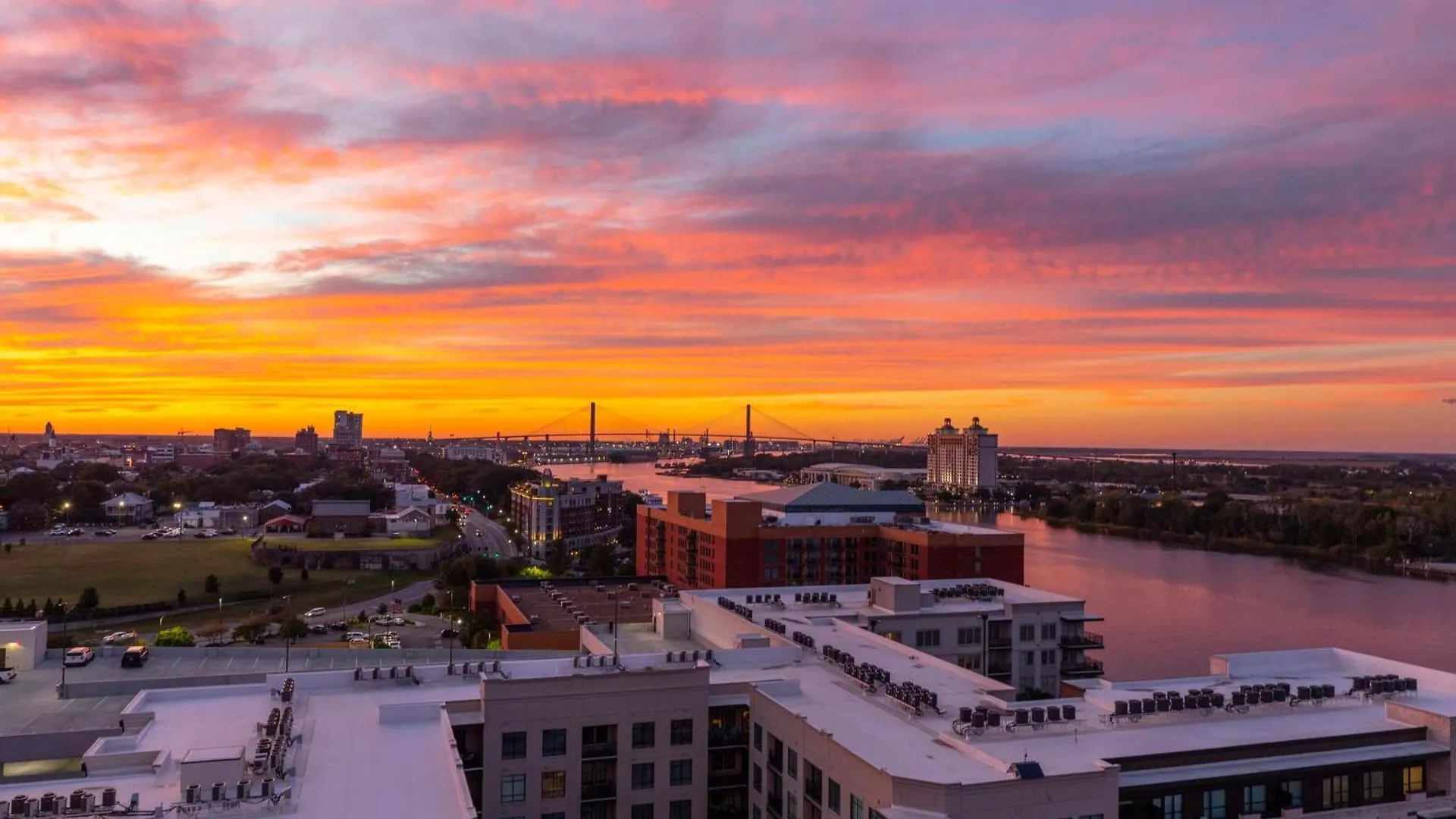 Thompson Savannah, By Hyatt Отель 4*