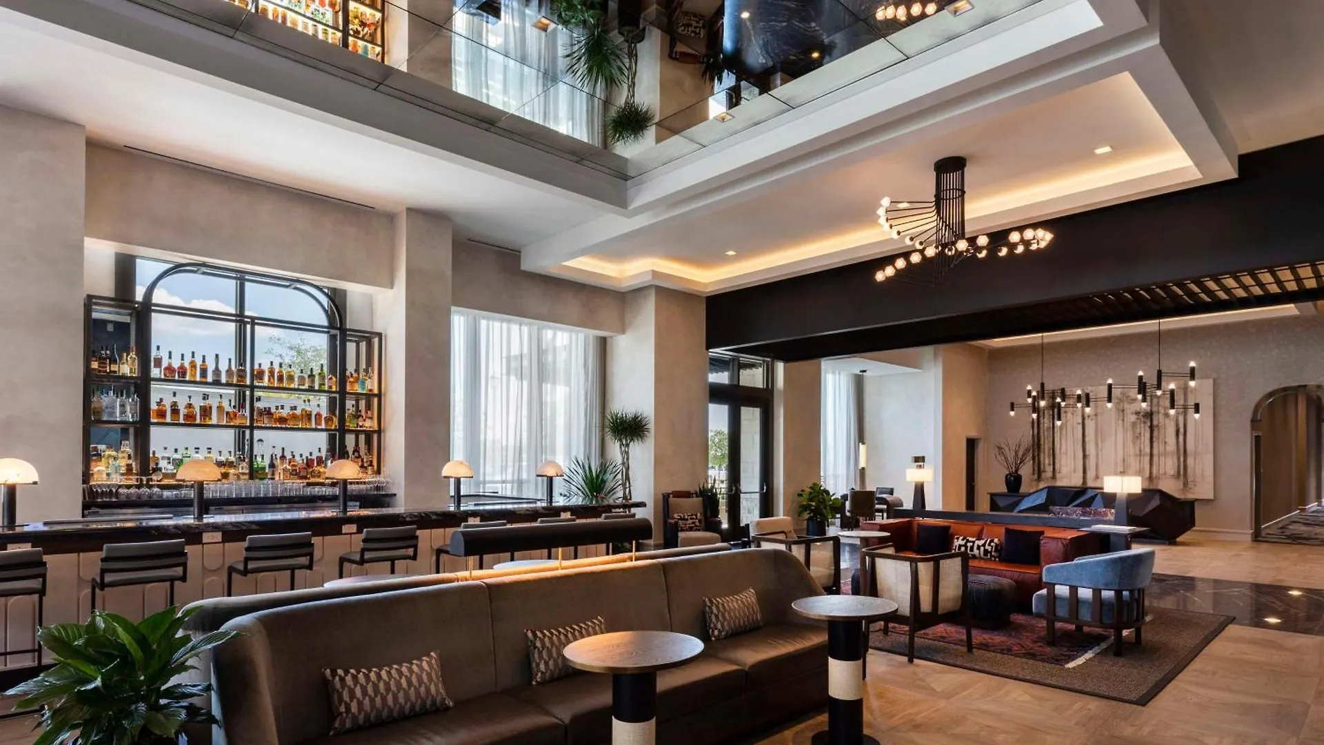 Thompson Savannah, By Hyatt 4*