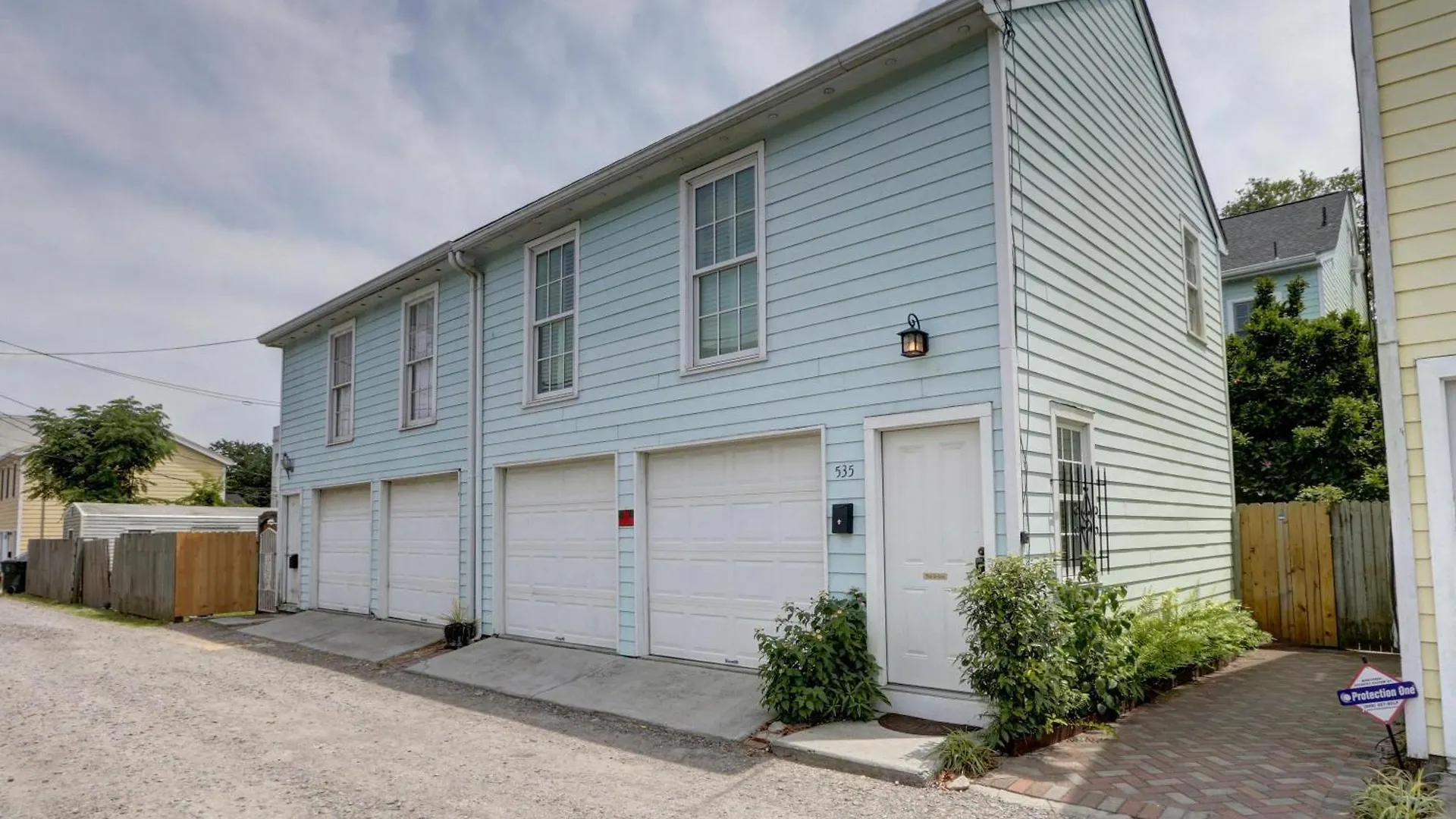 535 E Liberty Lane Carriage House Savannah