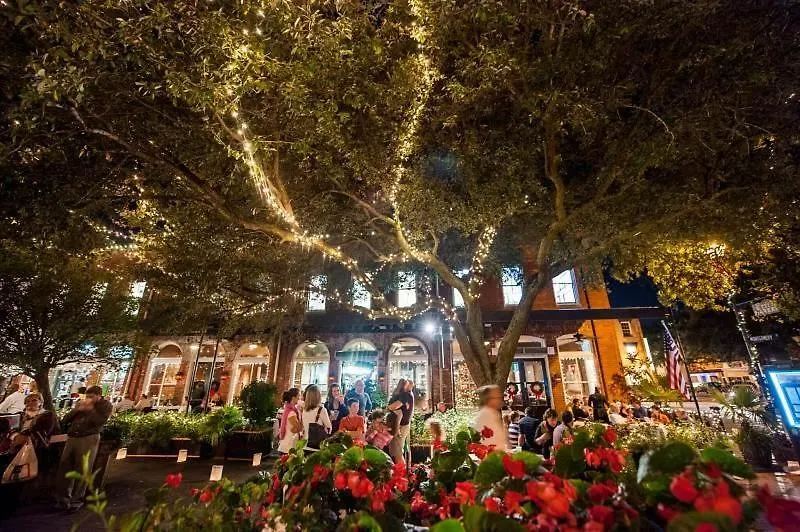 16 E Jones Carriage House Holiday home Savannah
