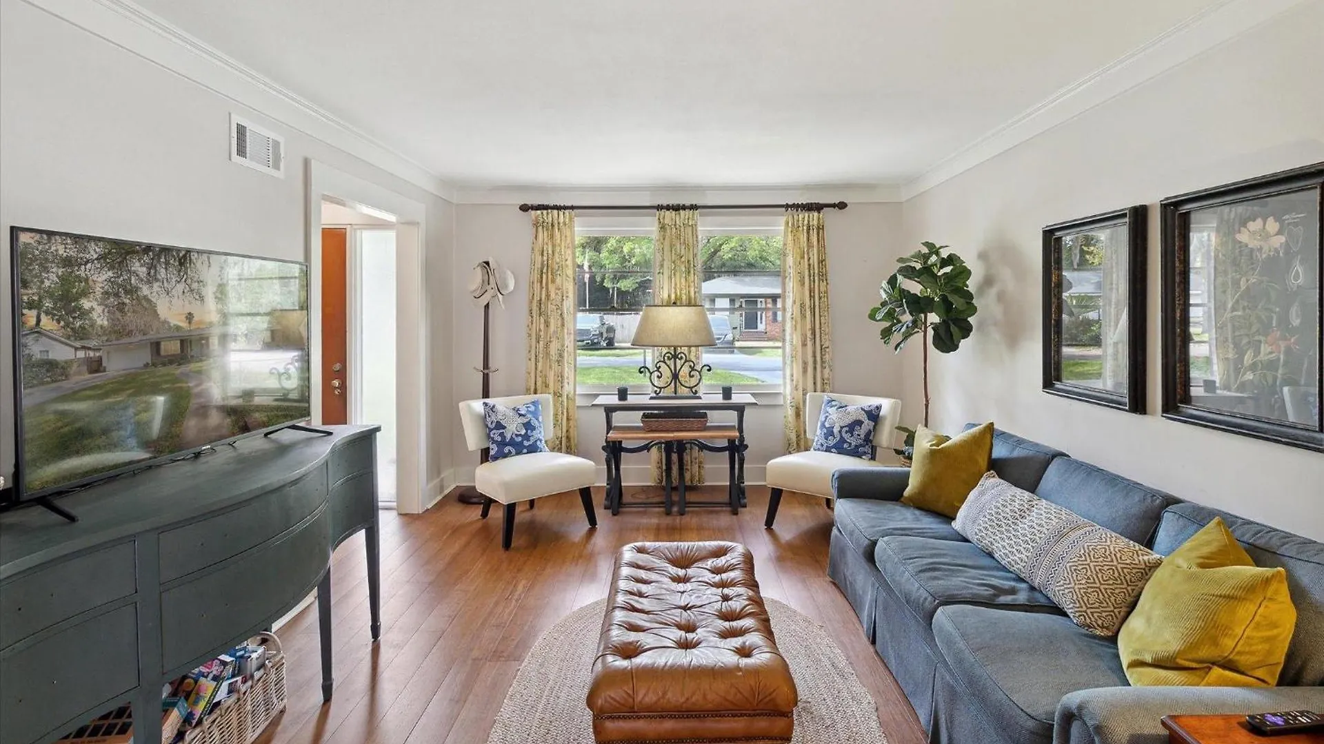 32 Romney Place *