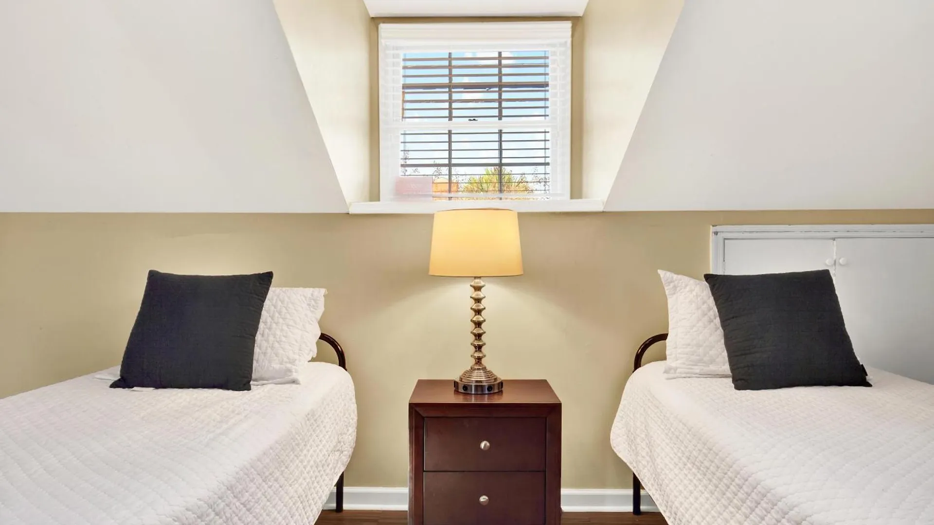 Apartment 704 Abercorn Savannah