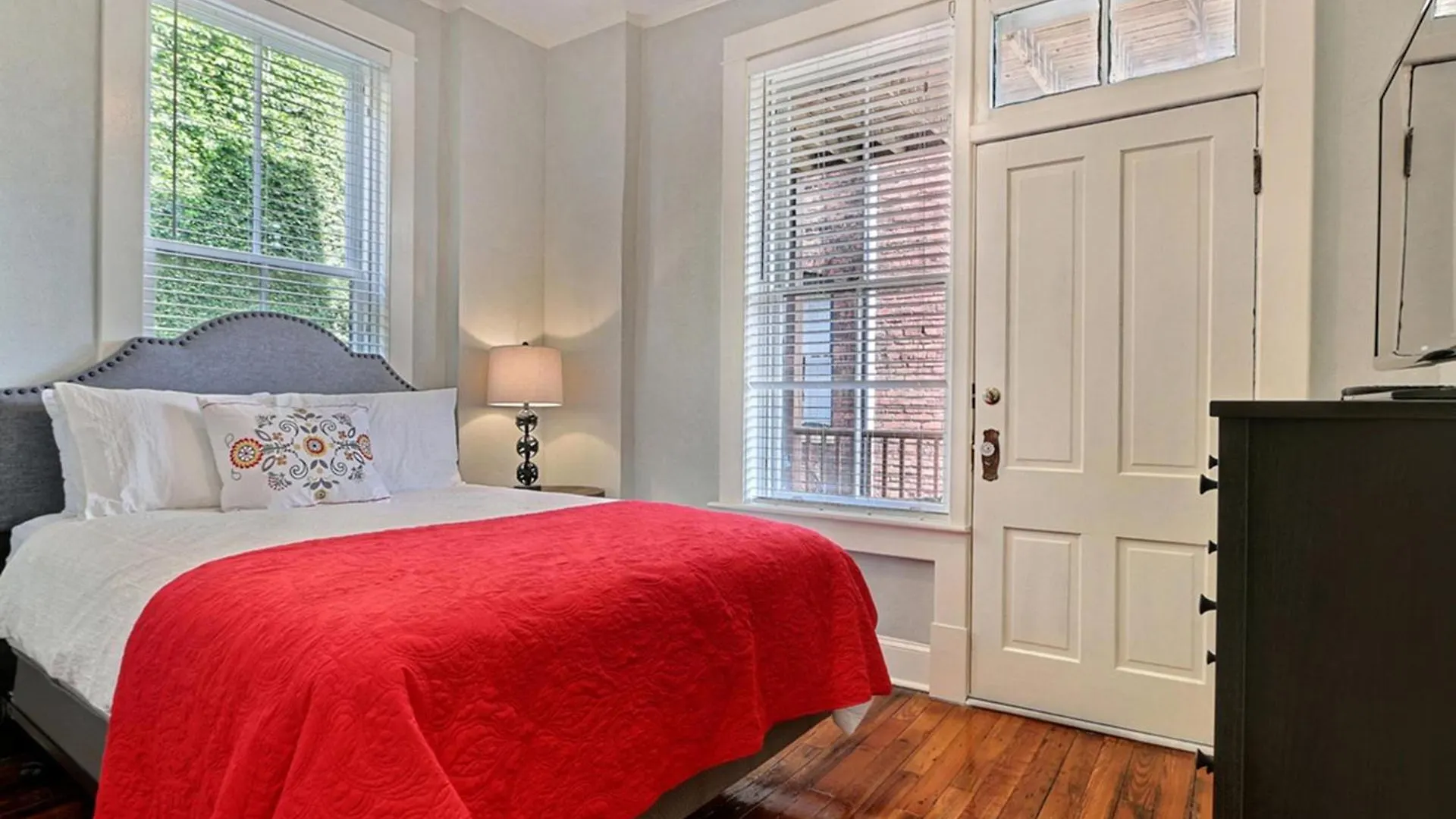 Lafayette Row Unit 2 *