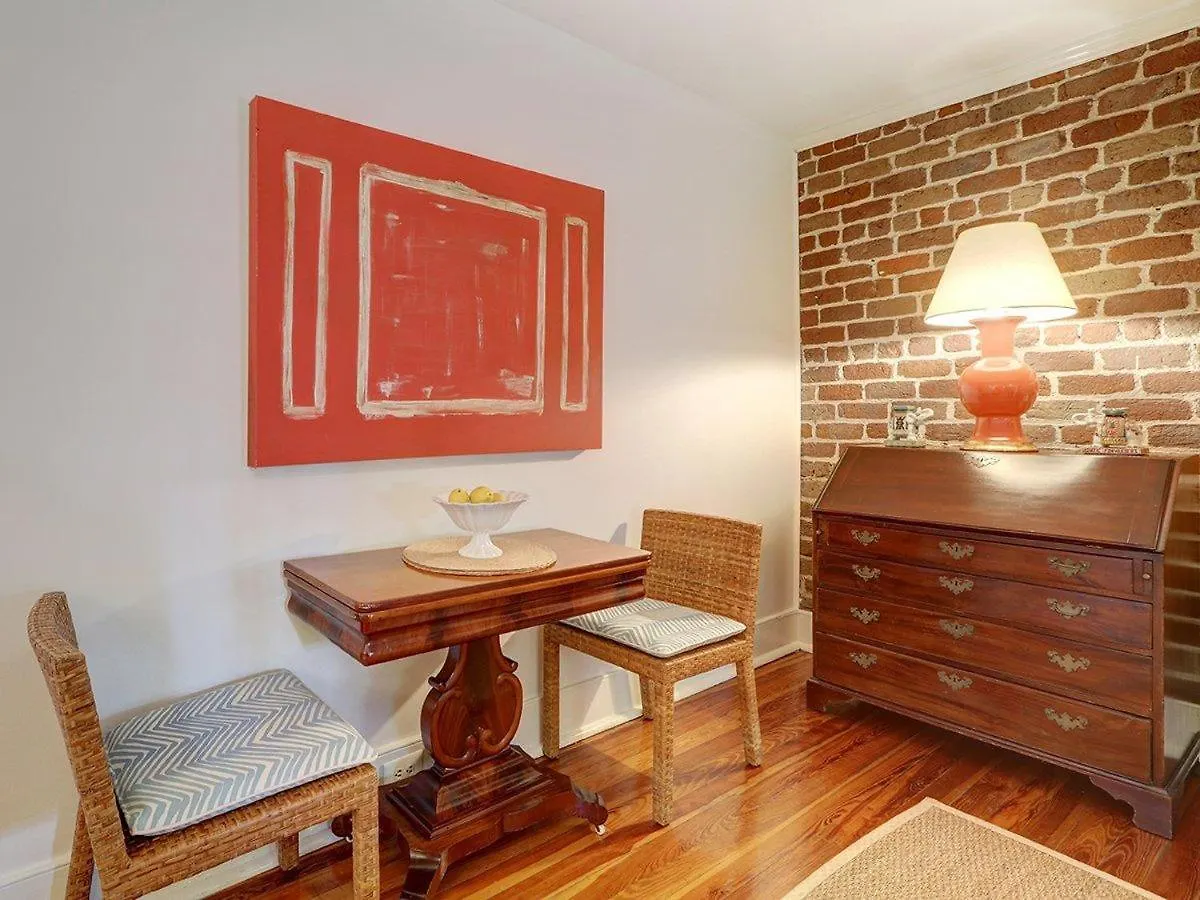 Jones Street Retreat Savannah