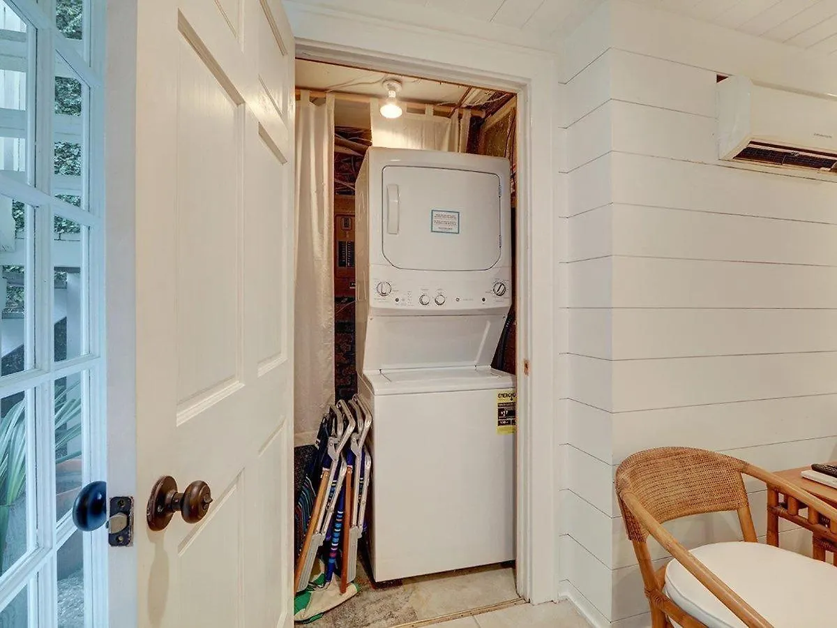 Jones Street Retreat Holiday home Savannah