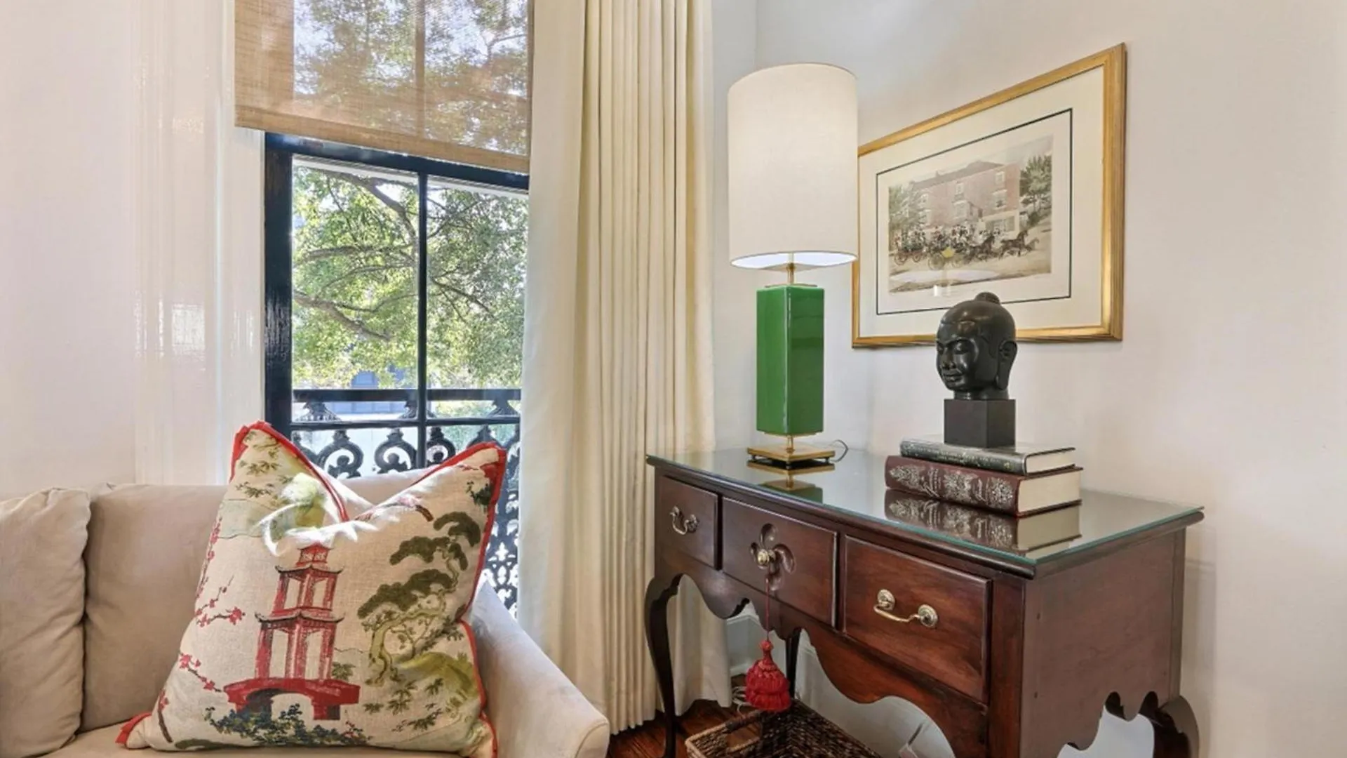 Apartment Isaac Laroche Main