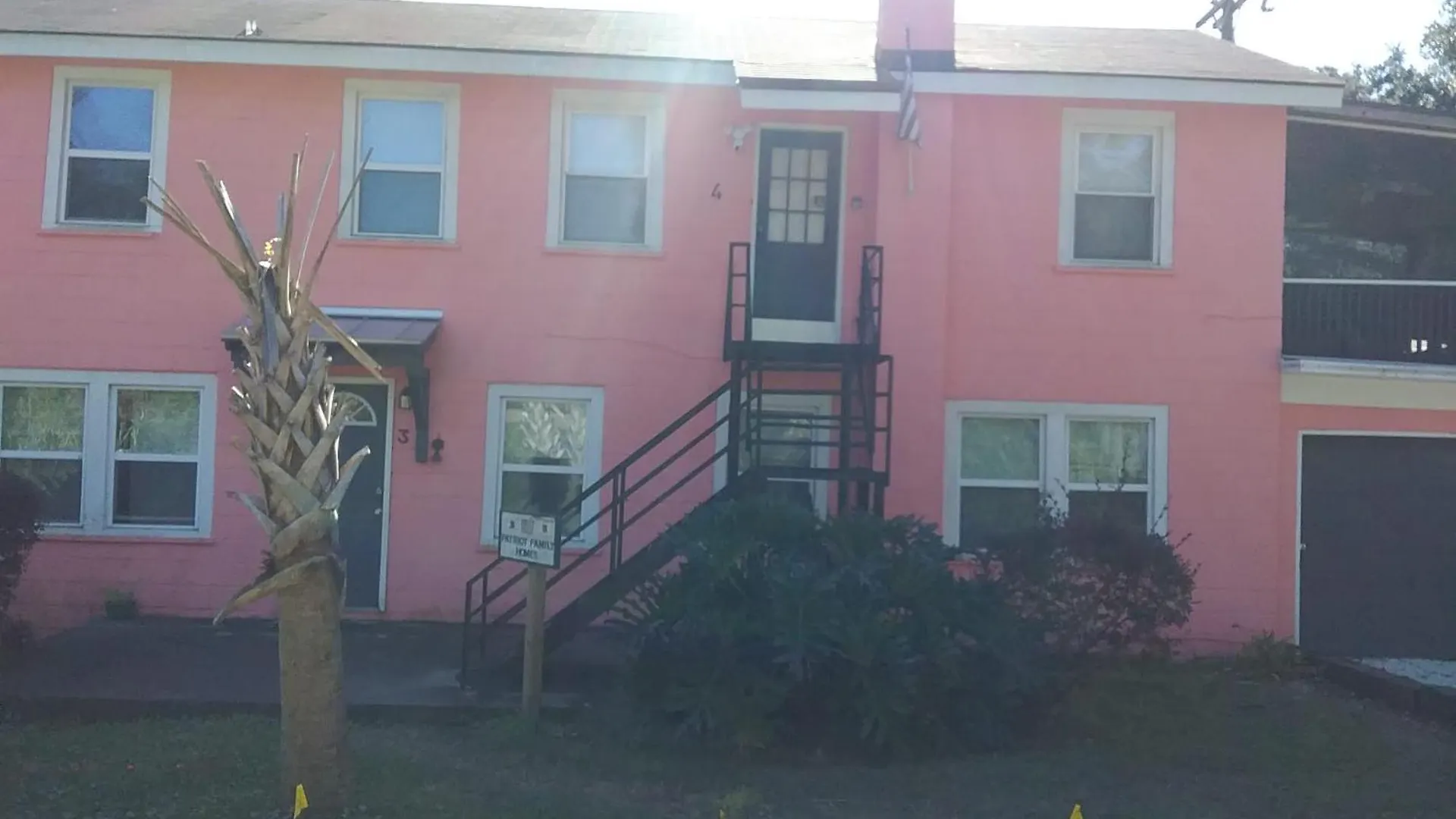 Retro Rainbow At Herb River- Flamingo Flat #4 Apartment Savannah
