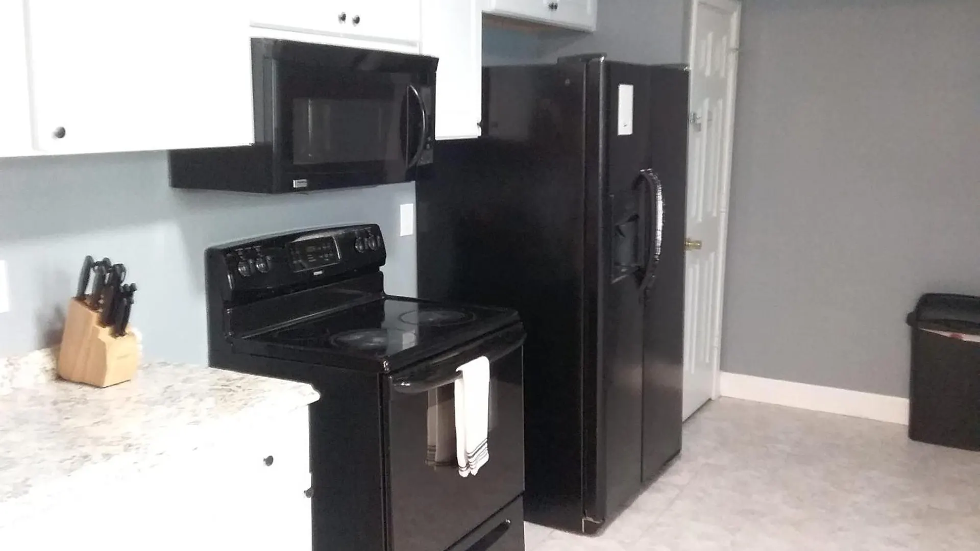 Near Hospital And Downtown- On Leghorn Holiday home