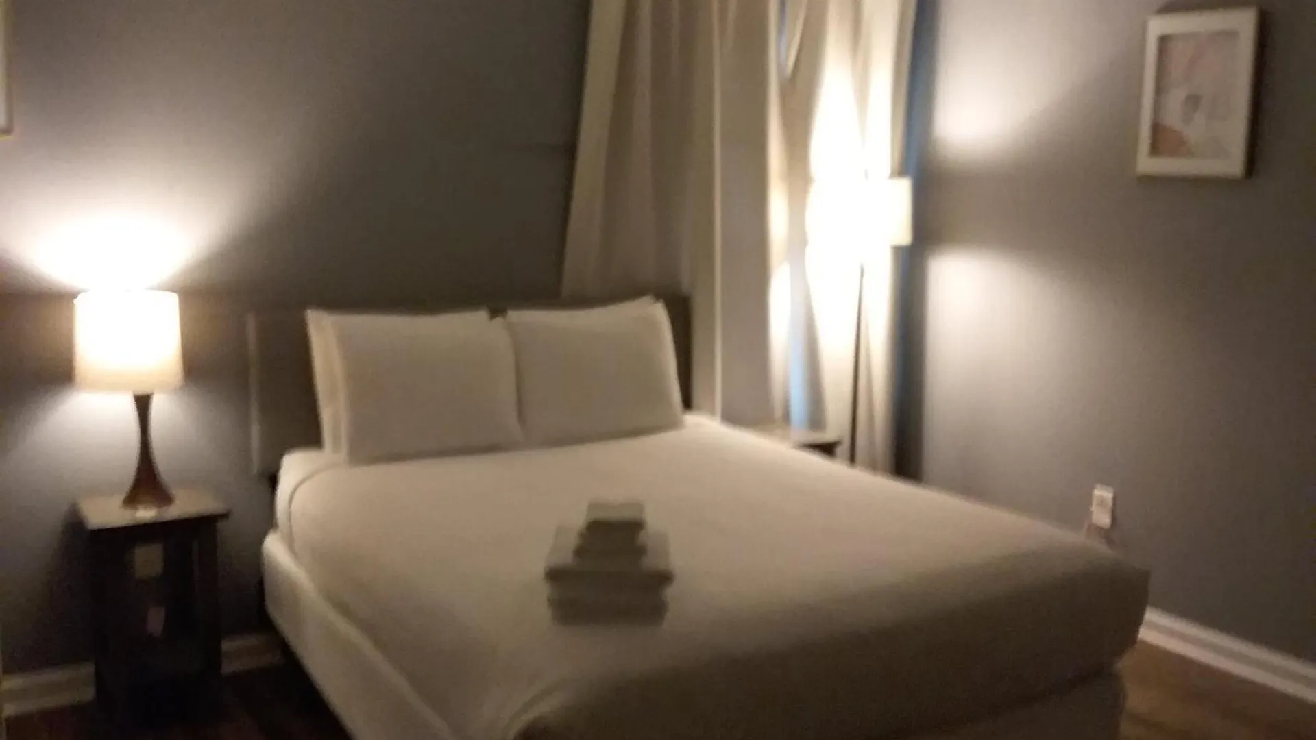 Near Dining & Downtown- Moon River District Digs בית נופש *