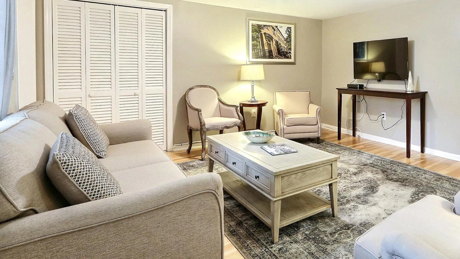 Apartment Oglethorpe Manor Garden Level Savannah