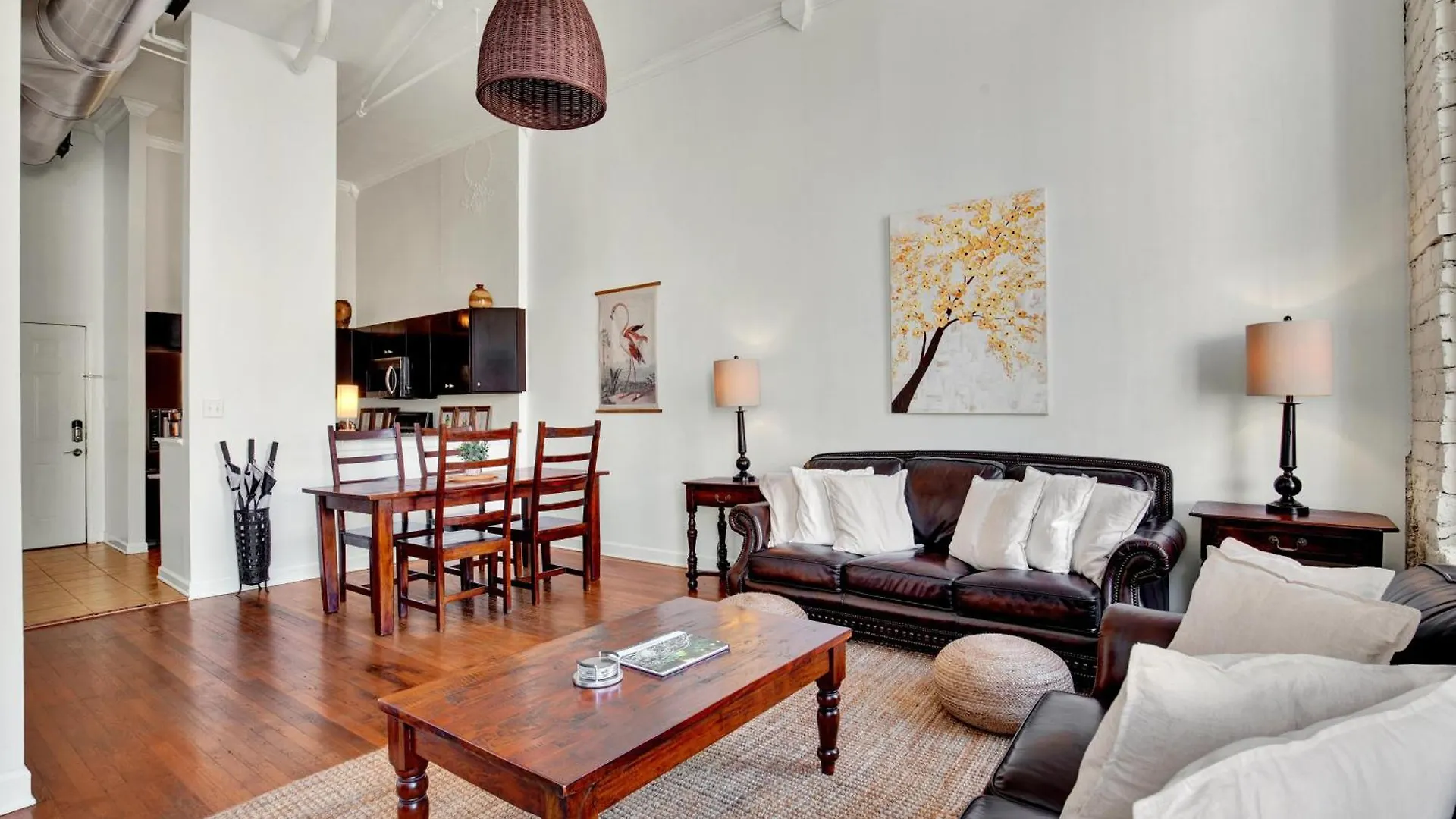 Apartment Broughton Retreat Savannah