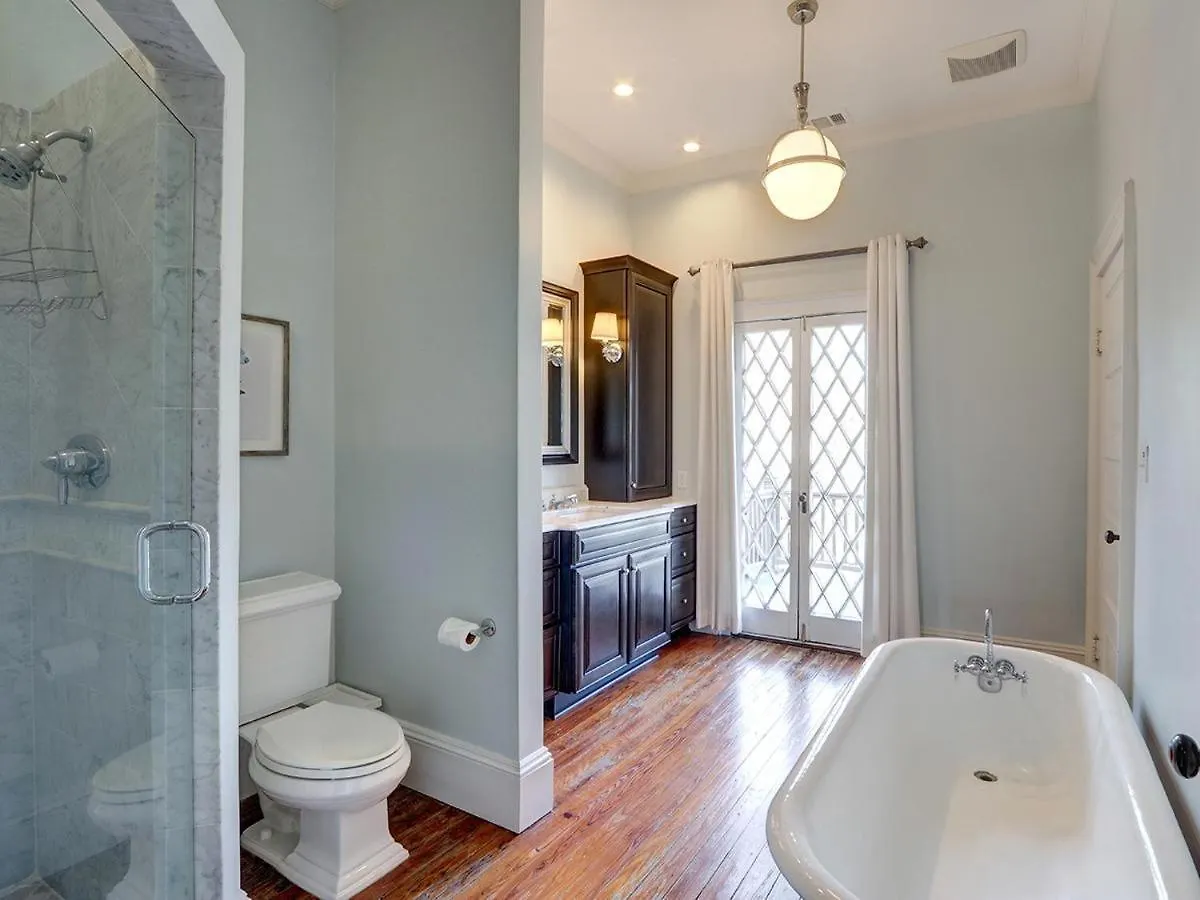 Southern Elegance Main House *