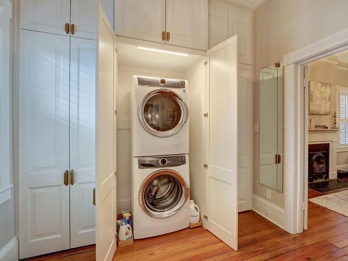 Luxury On Lincoln Holiday home Savannah