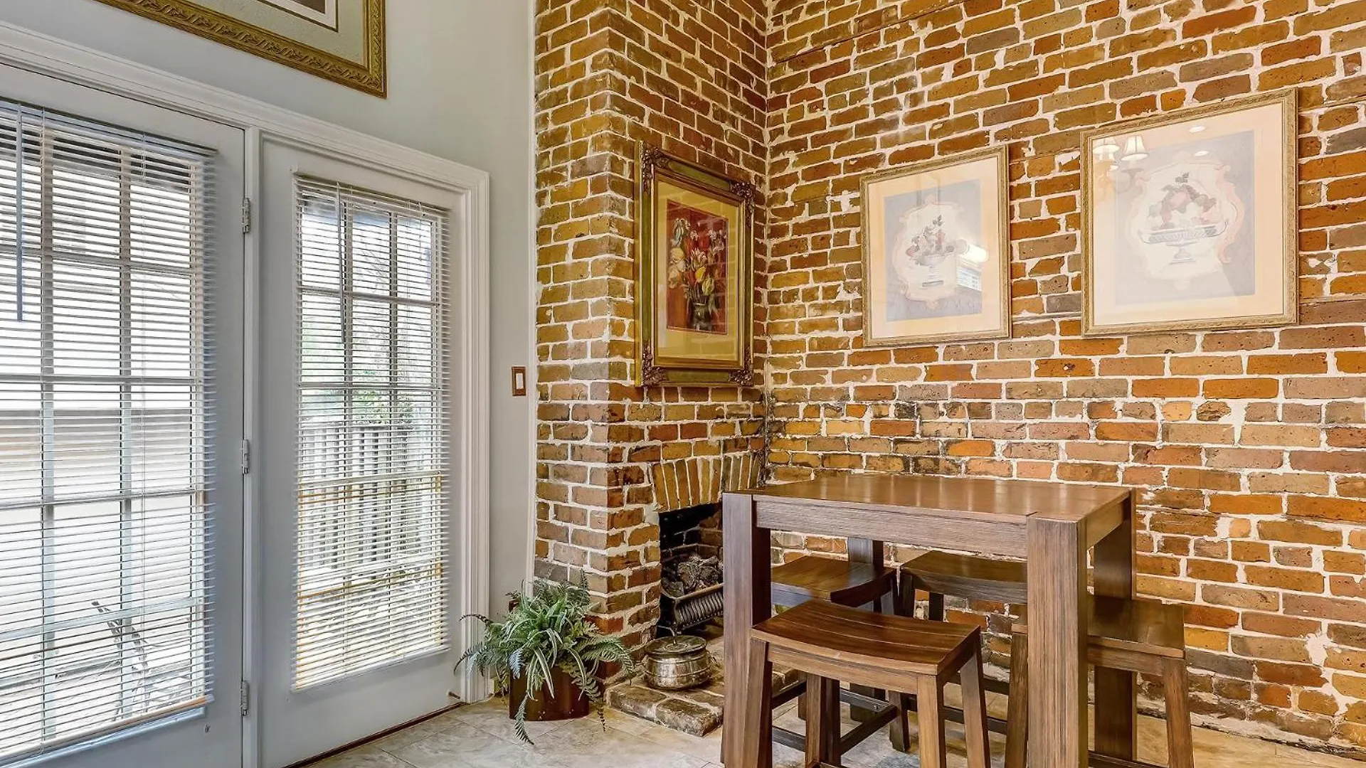Broughton Street Main House Holiday home Savannah