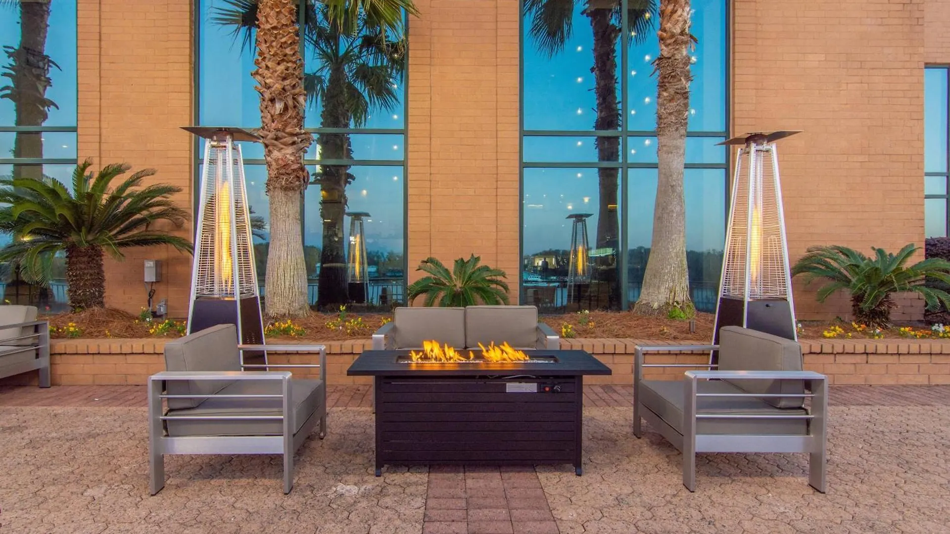 Marriott Riverfront Savannah