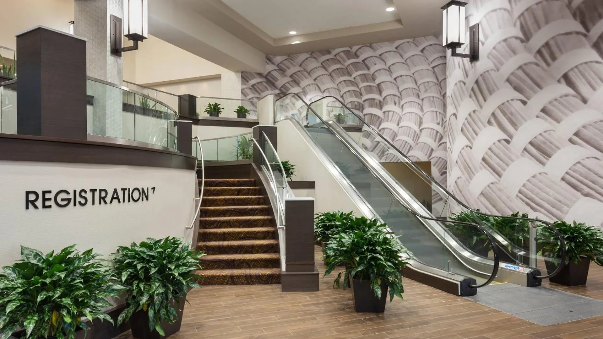 Marriott Riverfront 4*