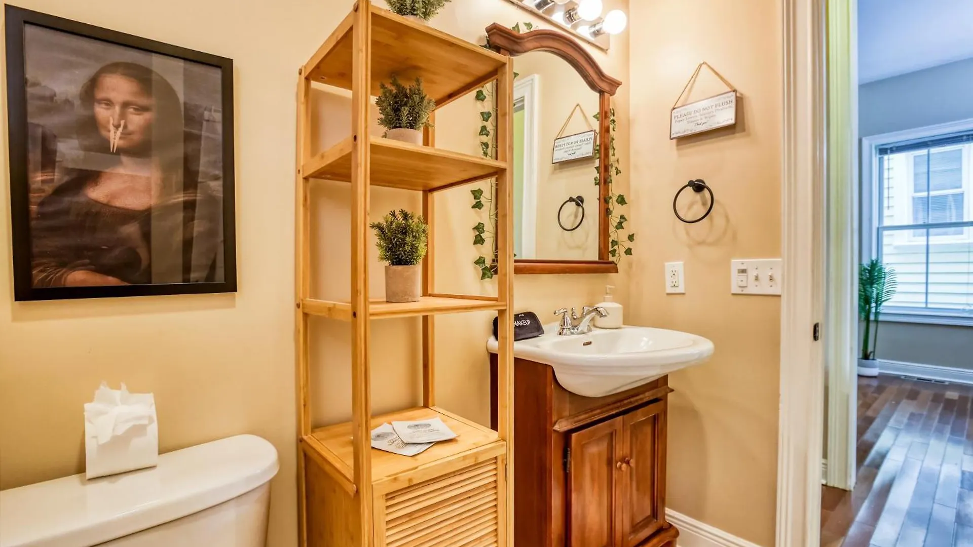 5min To Dt - King Beds - Parking - Telescope - Private Balcony