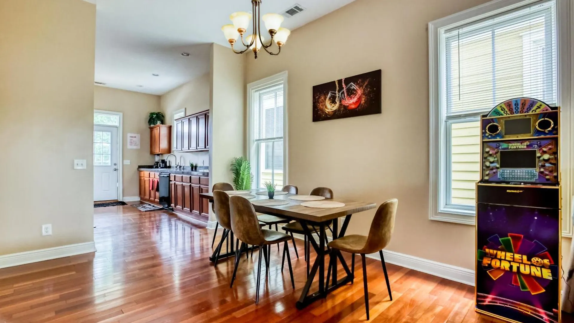5min To Dt - King Beds - Parking - Telescope - Private Balcony *