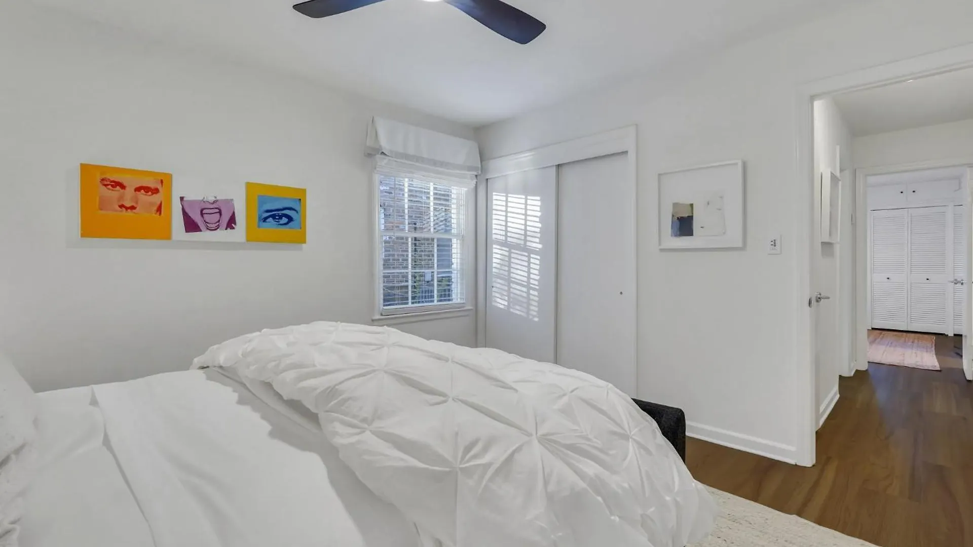 Apartment Spacious Mid-century Art Haven Savannah
