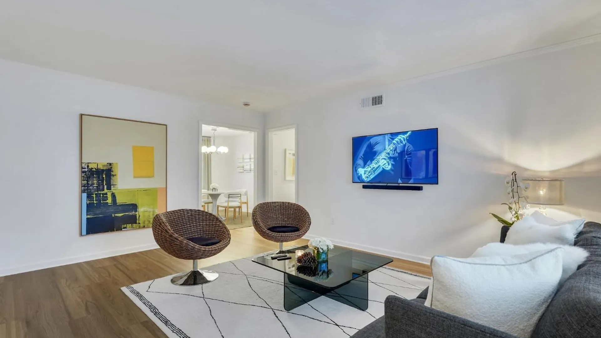 Spacious Mid-century Art Haven