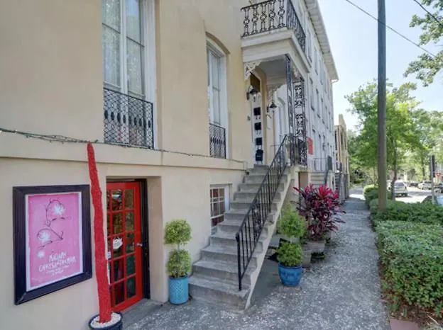 Apartment Historic Getaway