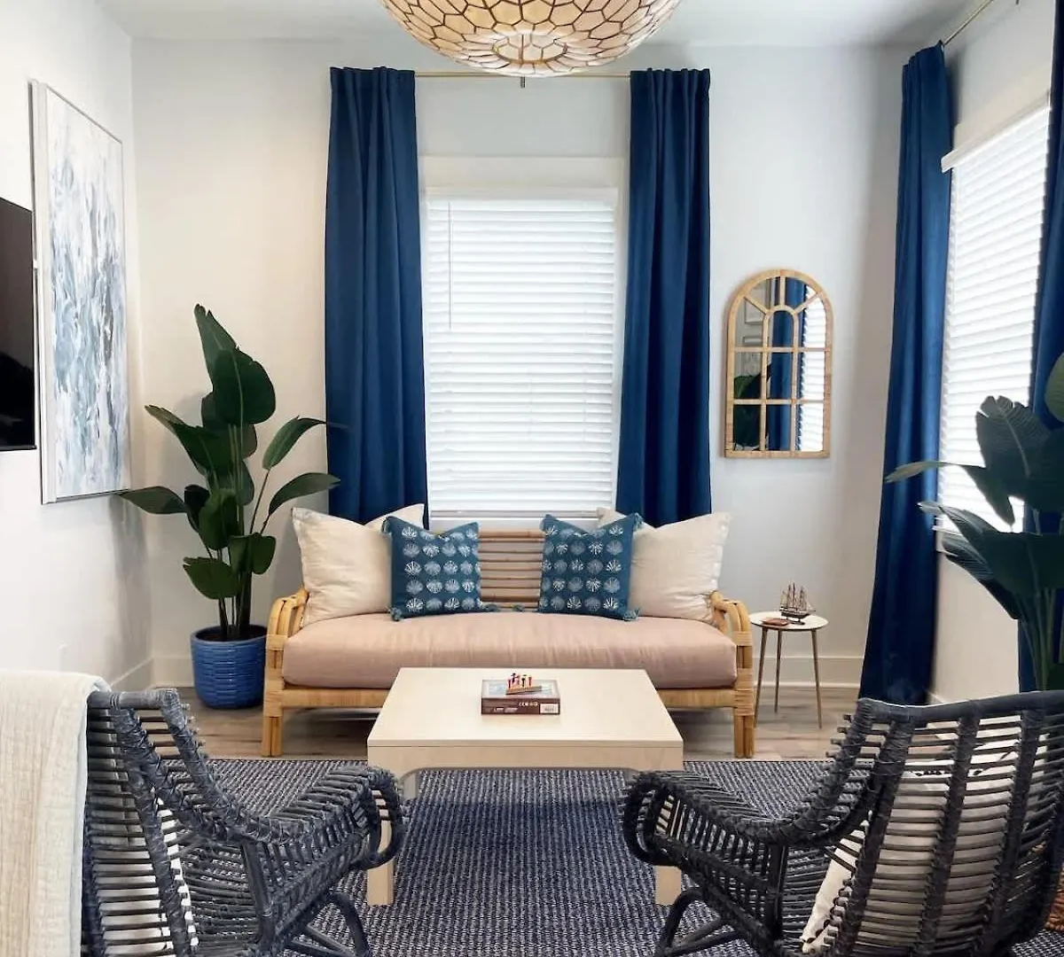 Elegant Duplex Steps To Forsyth! *