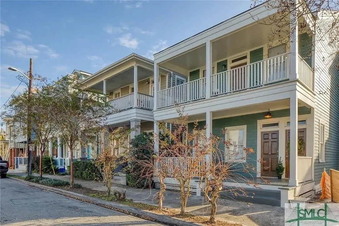 Elegant Duplex Steps To Forsyth! *