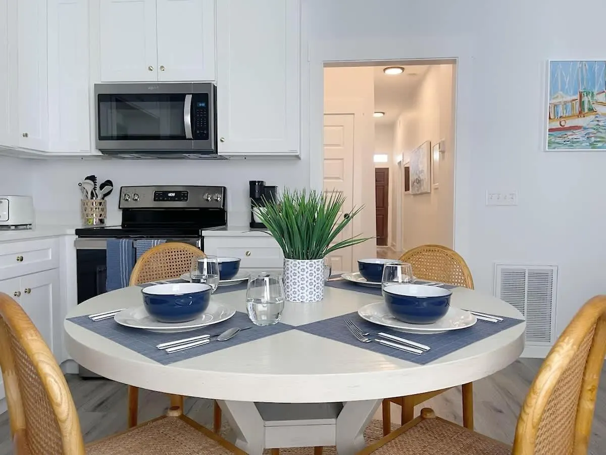 Elegant Duplex Steps To Forsyth!
