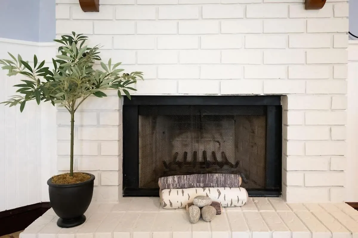 Holiday home Family & Dog-friendly House W Pool & Entertainment Galore! Halfway To Downtown And Tybee
