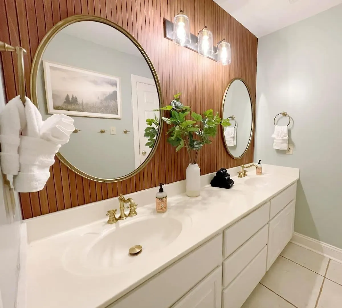 Sophisticated And Luxurious Details- Sleeps 18 펜션 *