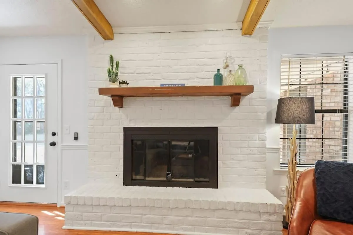 Large Family-friendly W Near & Holiday home