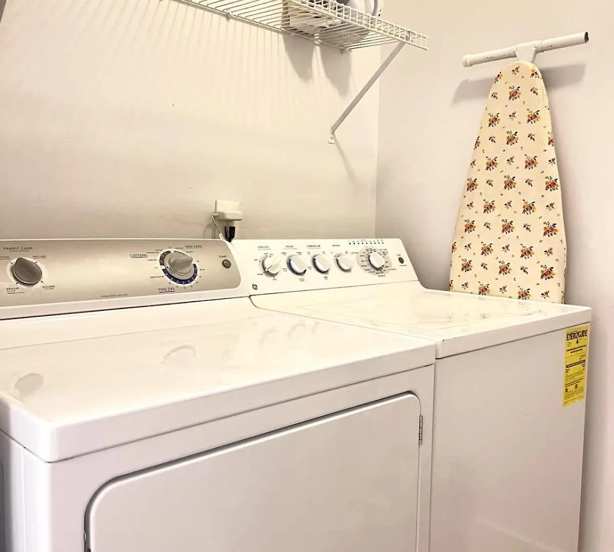 Apartment Bee On Broughton - Astonishing Downtown Sav Savannah