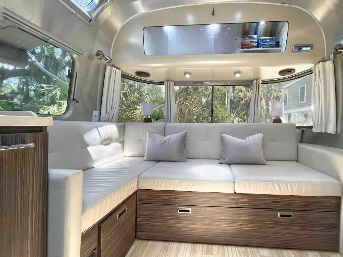 Parque de Campismo Cozy & Fun Airstream Camper Near Downtown & Savannah