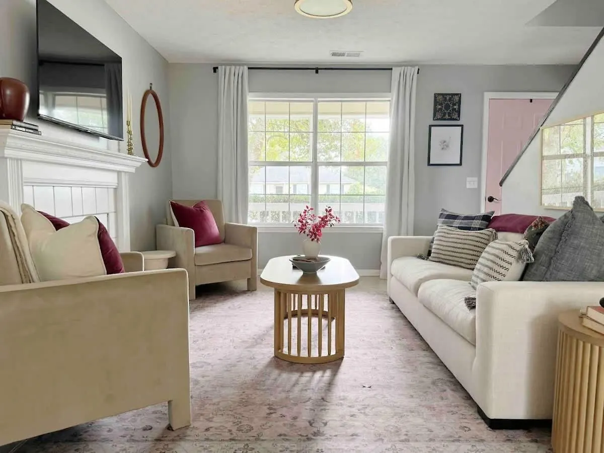 Holiday home Cozy Near & Downtown Dog Friendly Savannah
