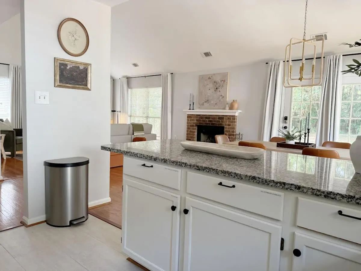 Charming For Family And Dogs Near &