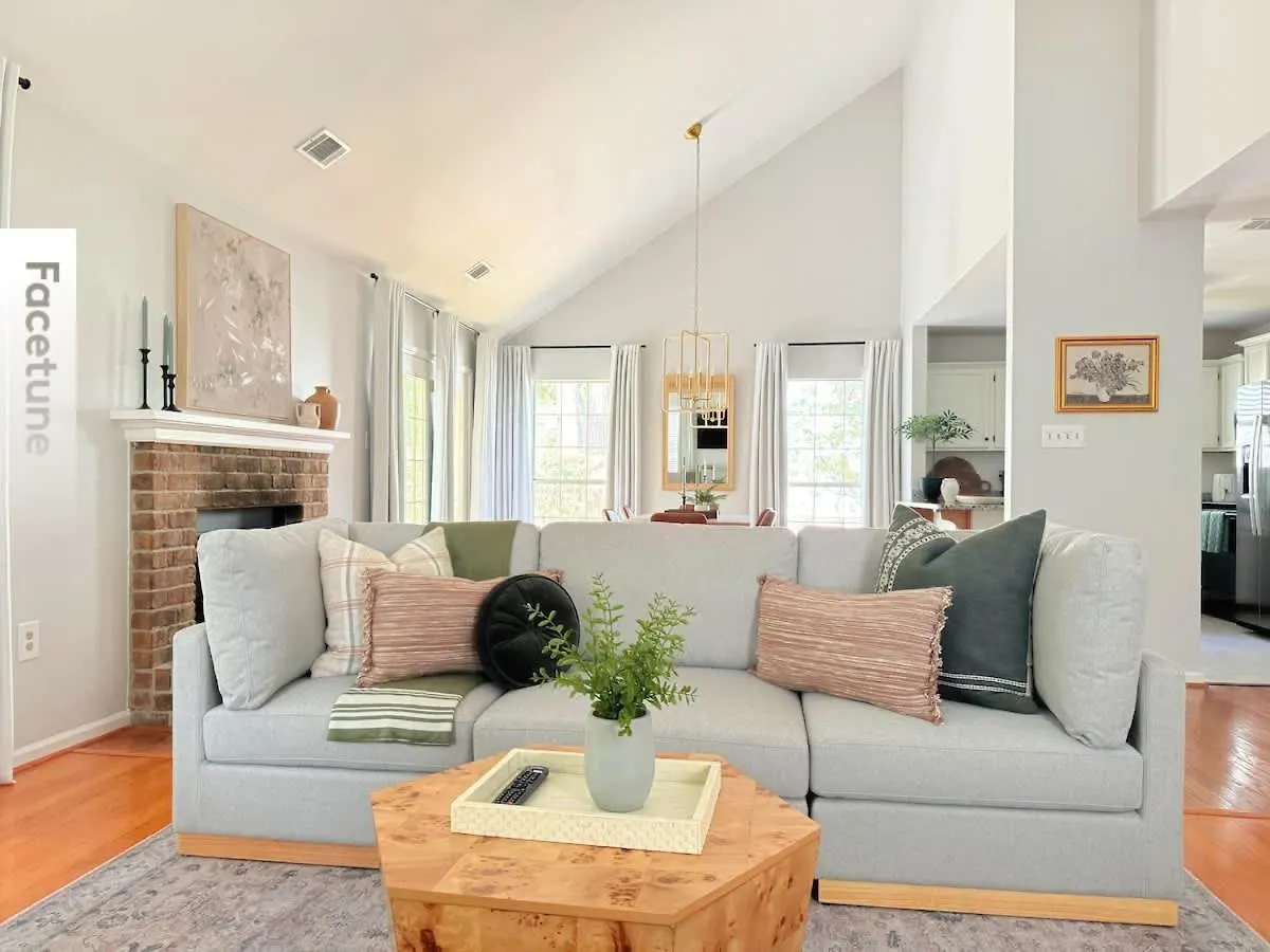 Charming For Family And Dogs Near & Holiday home Savannah
