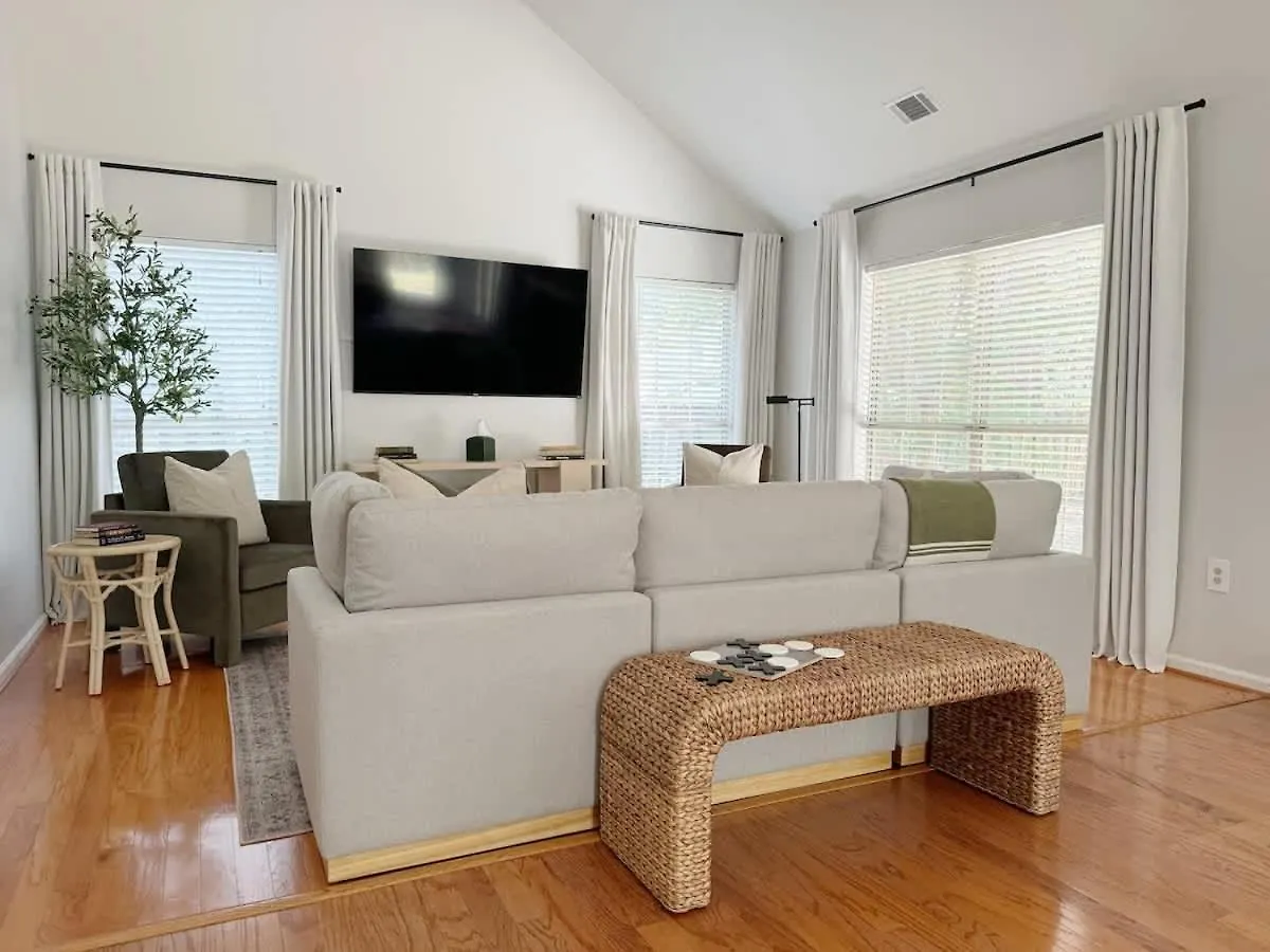 Holiday home Charming For Family And Dogs Near &