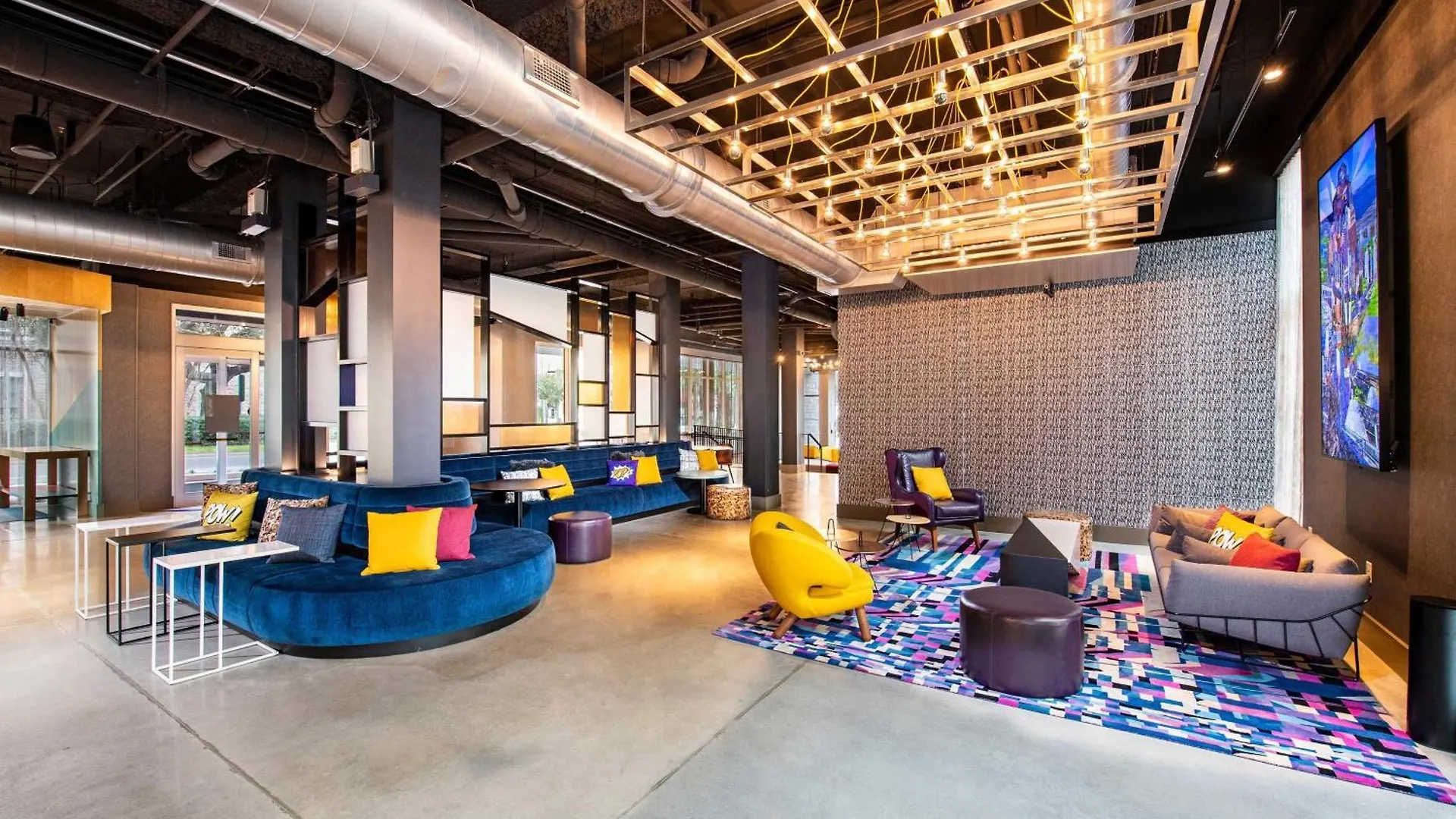 Aloft Downtown Historic District Savannah