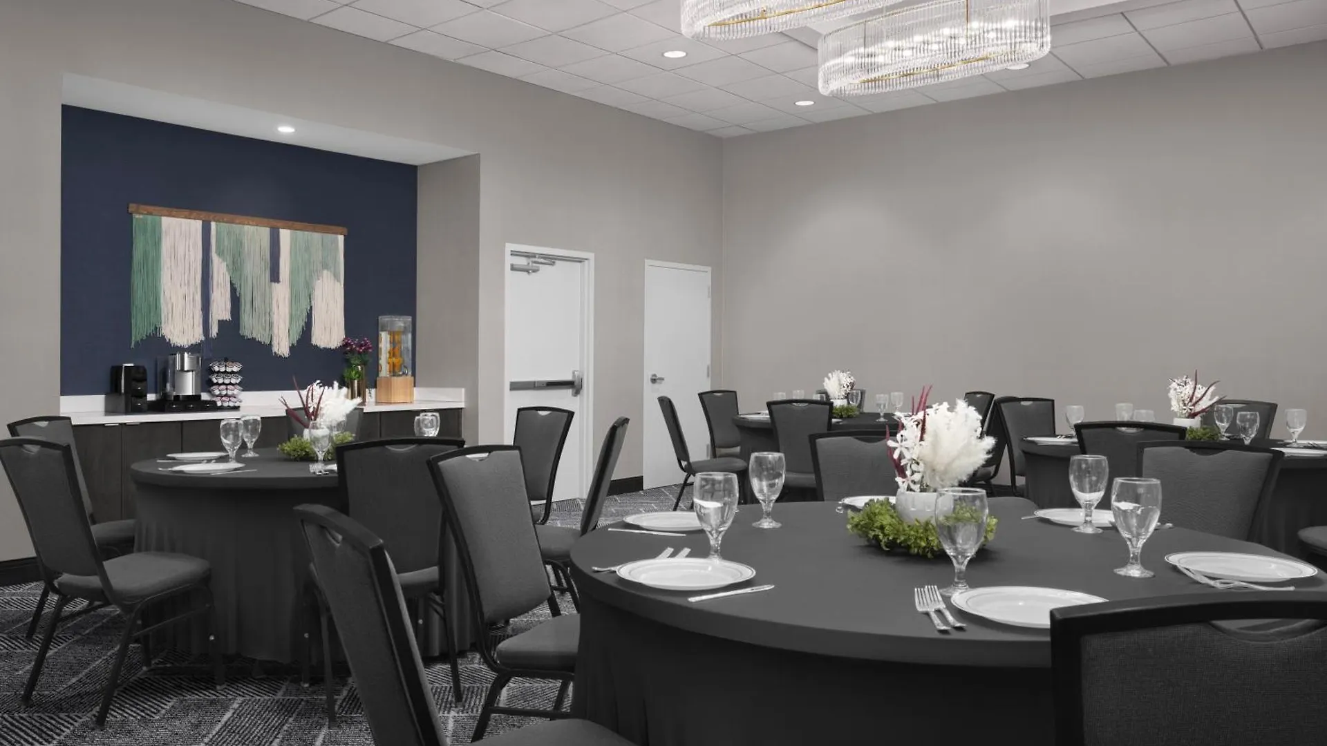 Hotel Springhill By Marriott Downtown Historic District 3*
