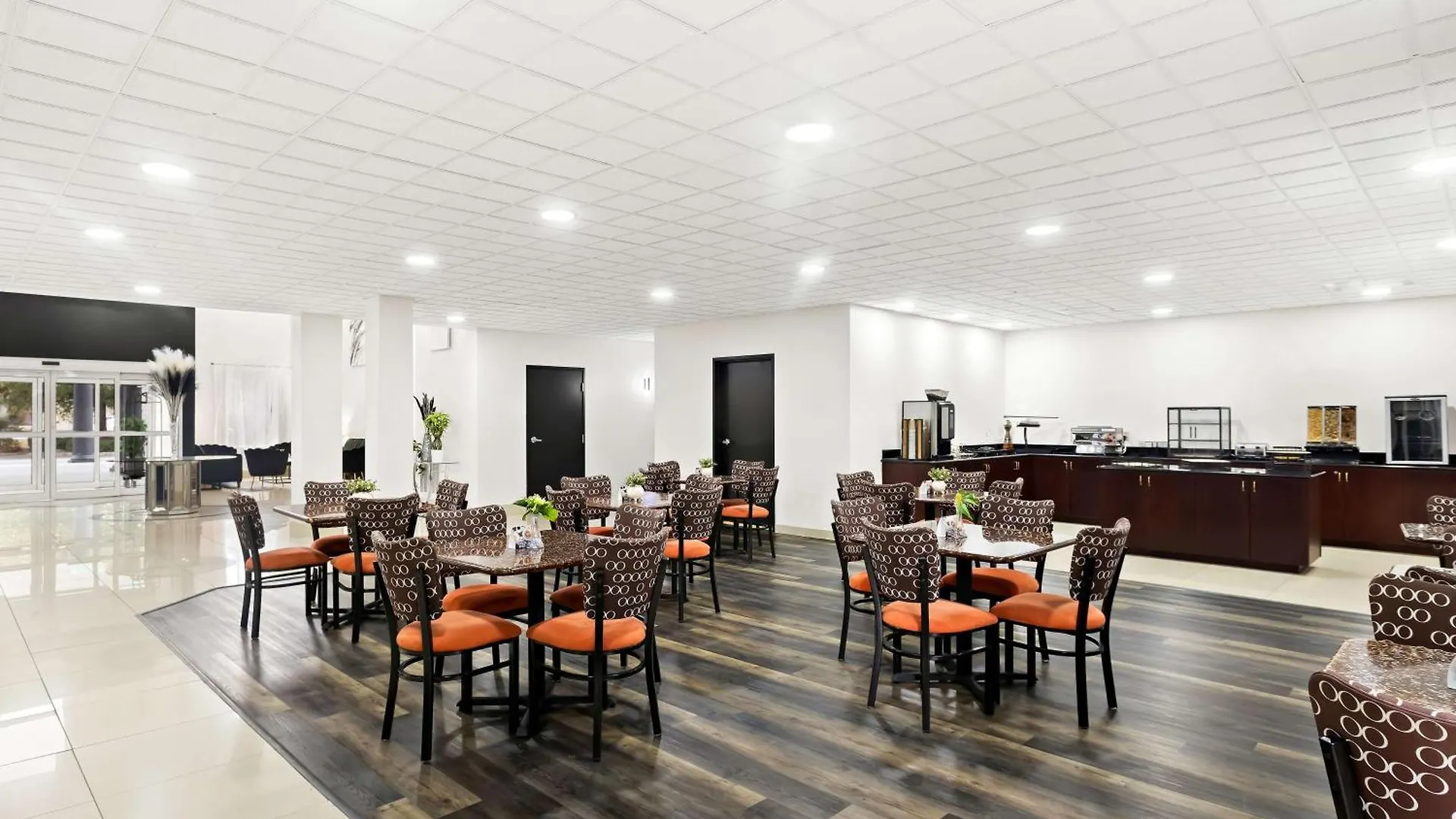 Sonesta Essential Hotel 3*