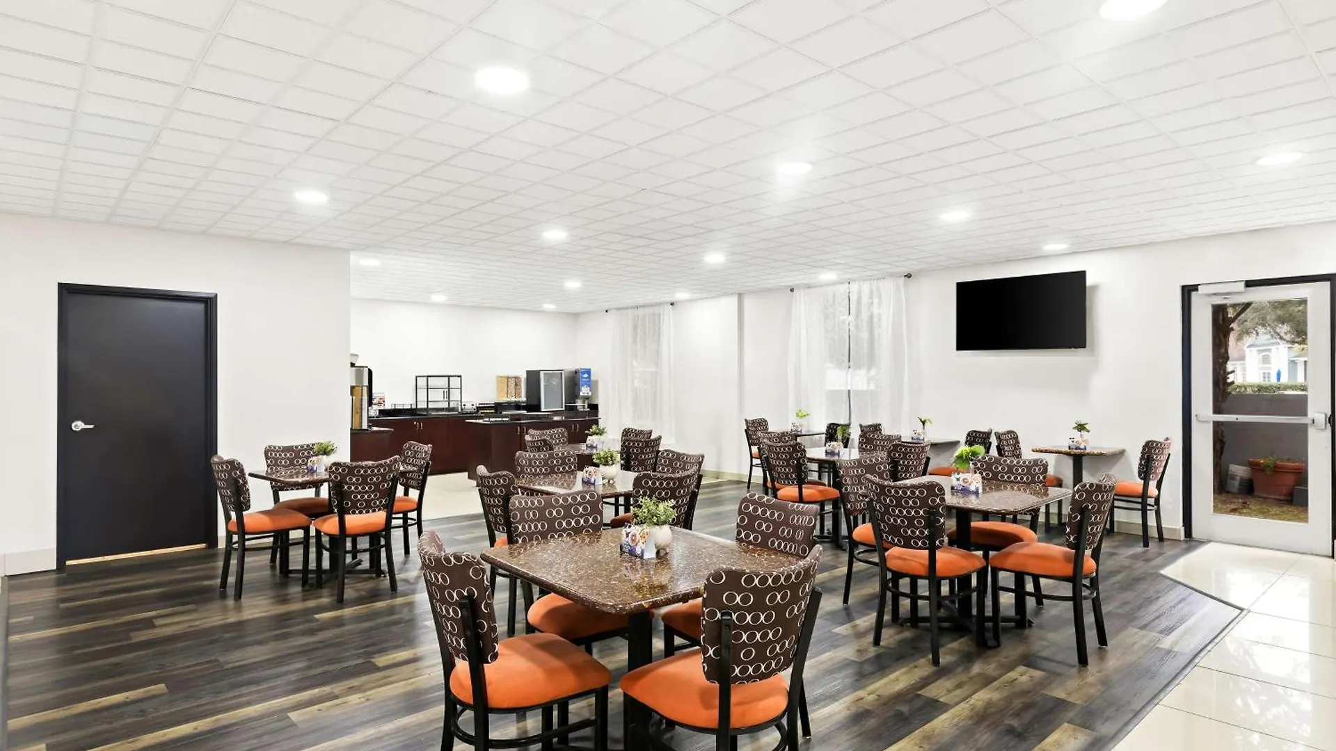 Hotel Sonesta Essential Savannah