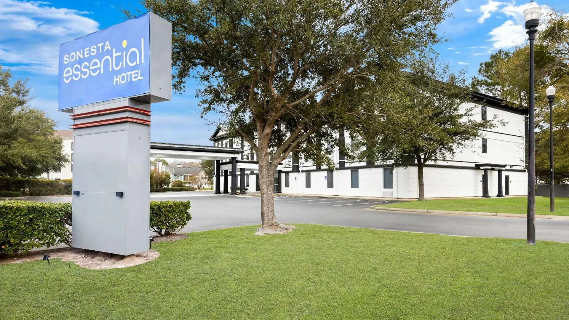 Sonesta Essential Hotel 3*