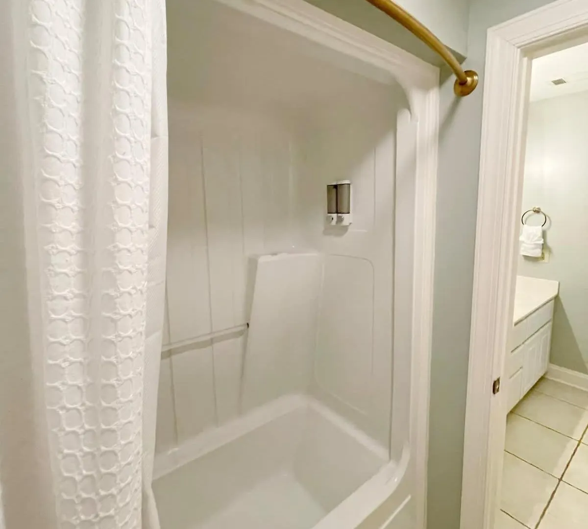 Holiday home Amazing & Modern Airstreams Near & Sleeps 22!